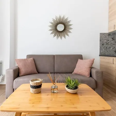 Apartment Hsh Stockholm St-lazare Magnifique 4p-1br *