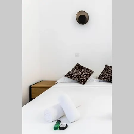Hsh Stockholm St-lazare Magnifique 4p-1br * Paris